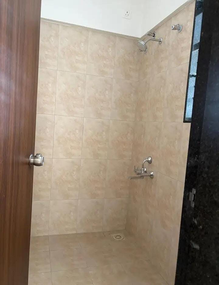 1 Bed And 1 Bath For Rent In Pune.