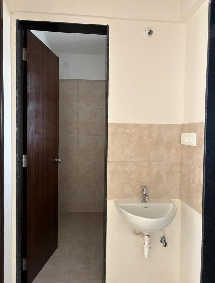 1 Bed And 1 Bath For Rent In Pune.