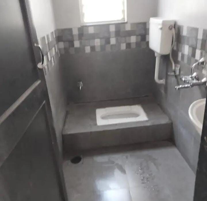 1 Bed And 1 Bath For Rent In Pune.