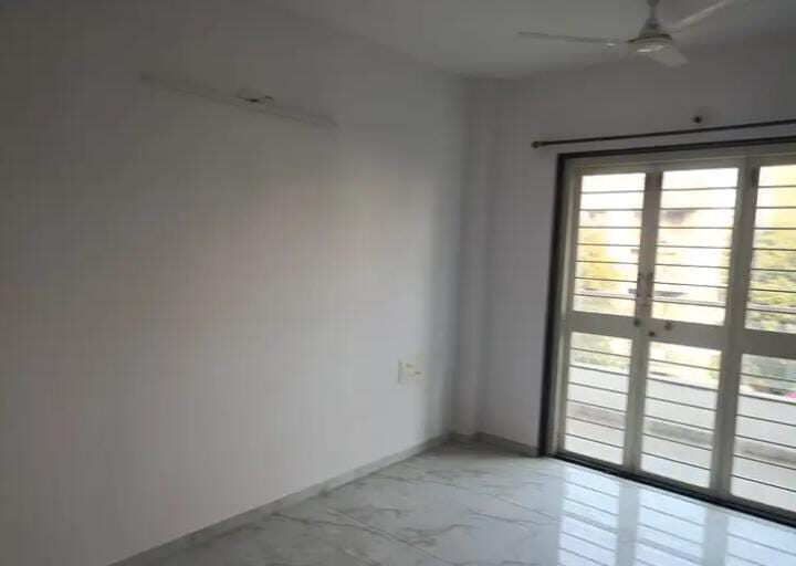 1 Bed And 1 Bath For Rent In Pune.