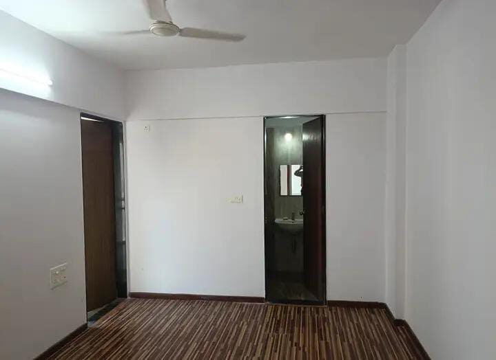 1 Bed And 1 Bath For Rent In Pune.