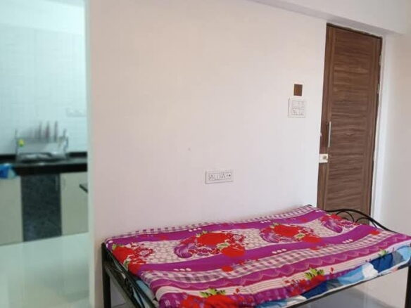 1 Bed And 1 Bath For Rent In Pune.