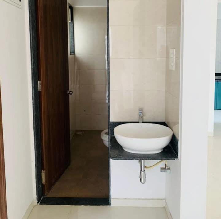 2 Beds And 2 Baths For Rent In Pune.