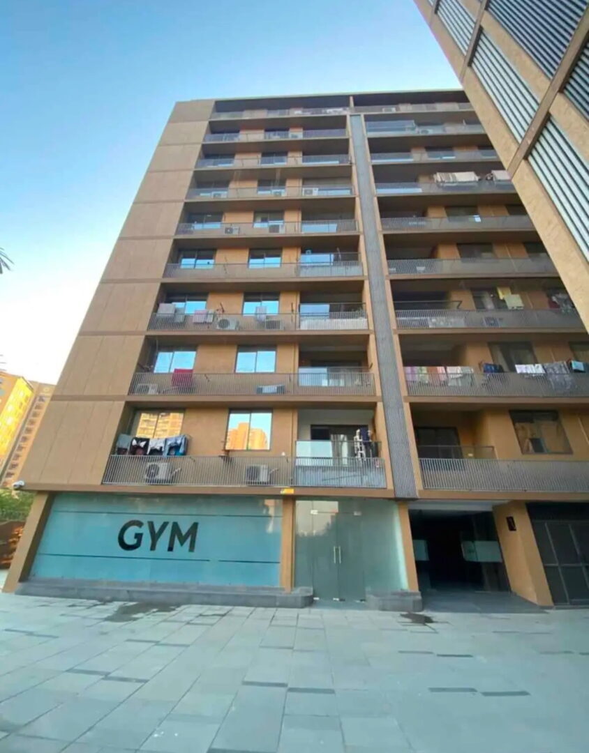 3 beds and 3 baths for sale in Ahmedabad