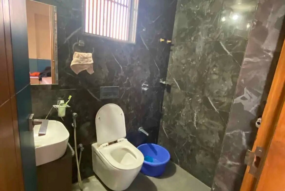 3 beds and 3 baths for sale in Ahmedabad