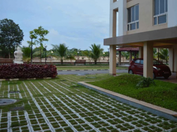 3 Beds and 3 Baths Flat for Sale in Kolkata