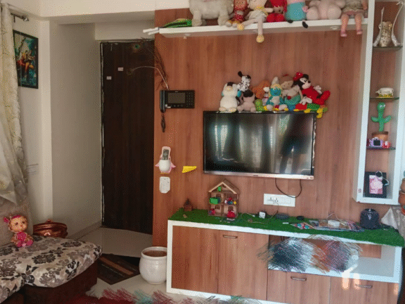 2 Beds and 2 Baths Flat for Rent in Pune