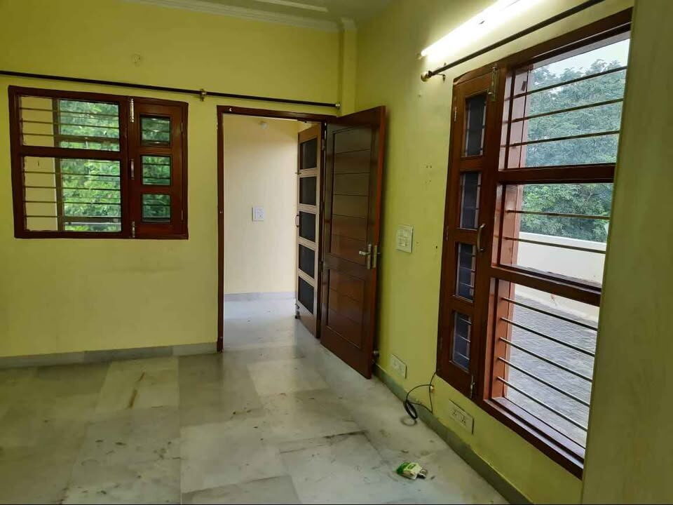 1 bed and 1 bath available for rent in Chandigarh