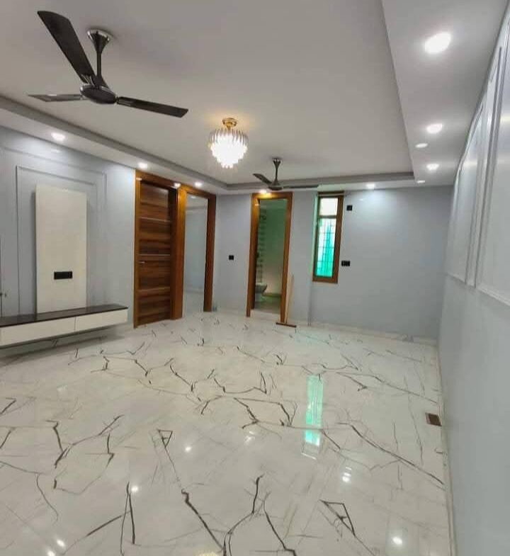 3 beds and 3 baths for rent in Delhi