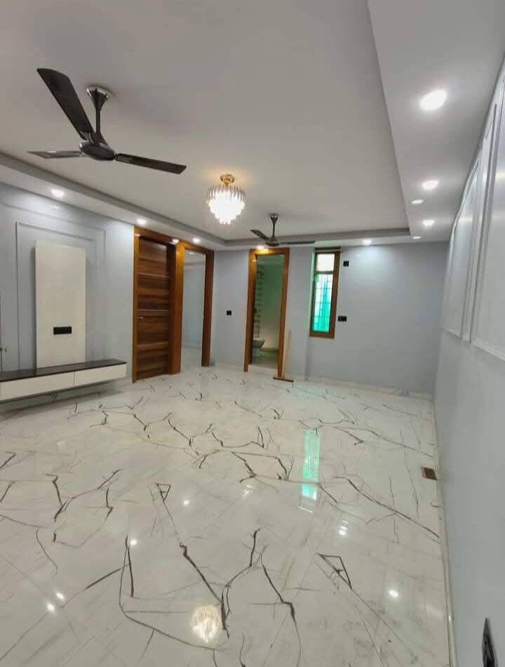 3 beds and 3 baths for rent in Delhi