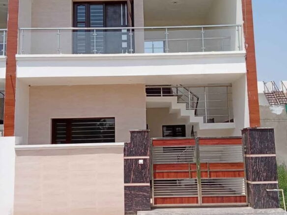 3 beds and 3 baths for sale in Chandigarh