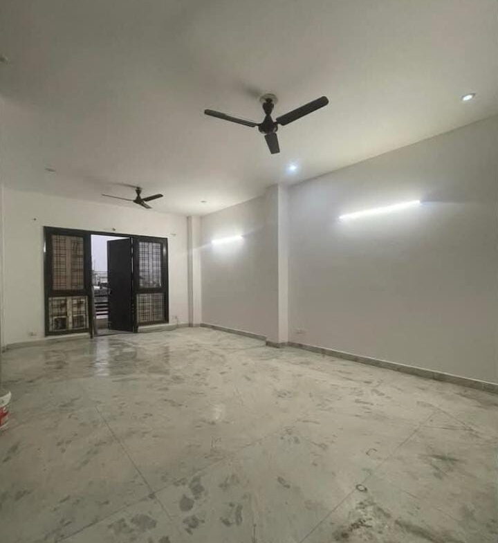 2 Beds And 2 Baths For Rent In Gurgaon.