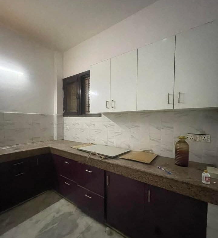 2 Beds And 2 Baths For Rent In Gurgaon.