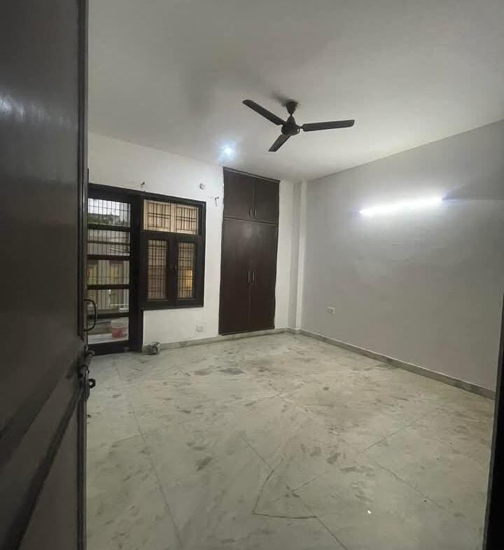 2 Beds And 2 Baths For Rent In Gurgaon.