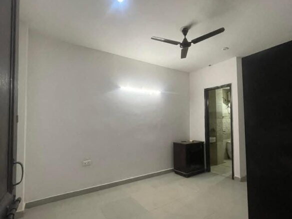 2 Beds And 2 Baths For Rent In Gurgaon.