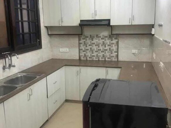 3 Beds And 3 Baths For Rent In Gurgaon.