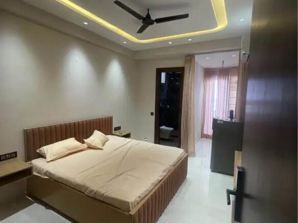 1 Room And kitchen For Rent In Gurgaon.
