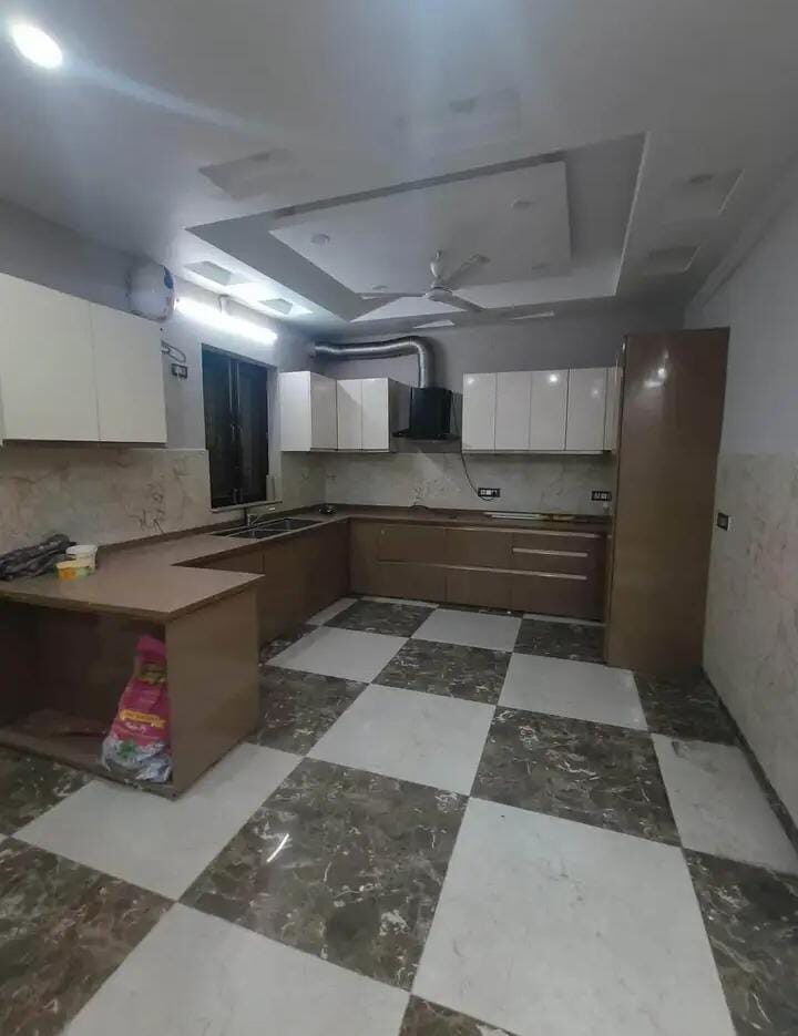 IMG-20250505-WA0031 3 Beds And 3 Baths For Rent In Gurgaon.