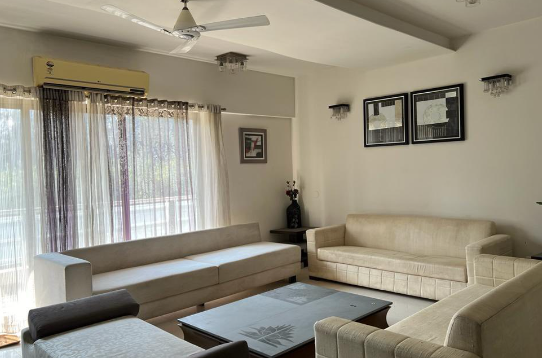 5 Beds and 5 Baths Flat for Rent in Pune