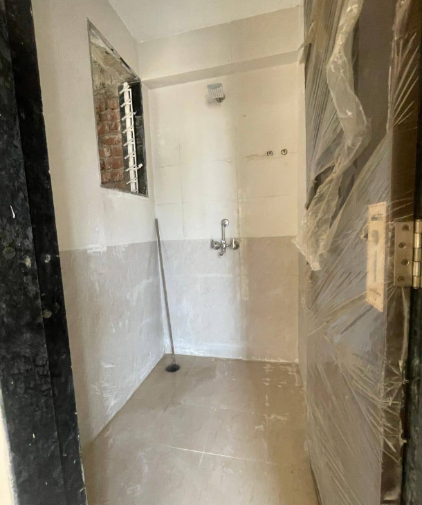 1 Bed and 1 Bath Flat for Sale in Thane
