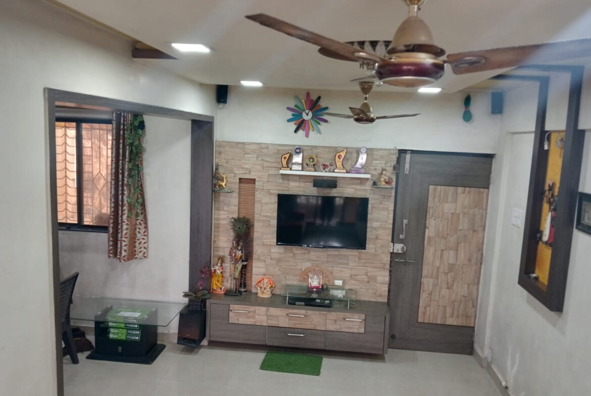2 Beds and 2 Baths for Sale in Dombivli.