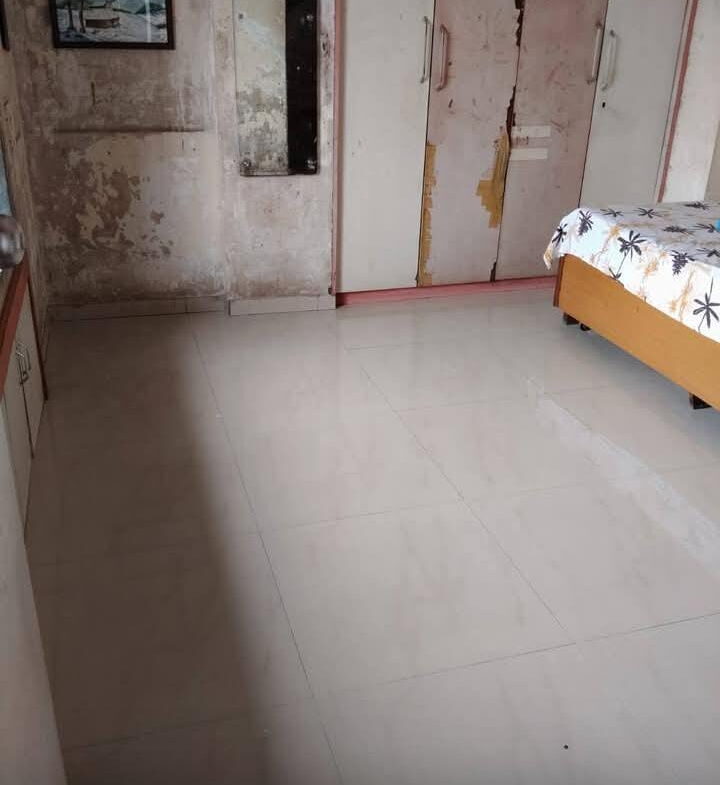 2 Beds and 2 Baths for Sale in Thane.