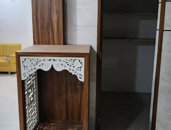 3 Beds and 3 Baths For Rent in Ahmedabad.