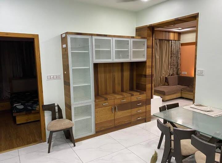 3 Beds and 3 Baths For Rent in Ahmedabad.