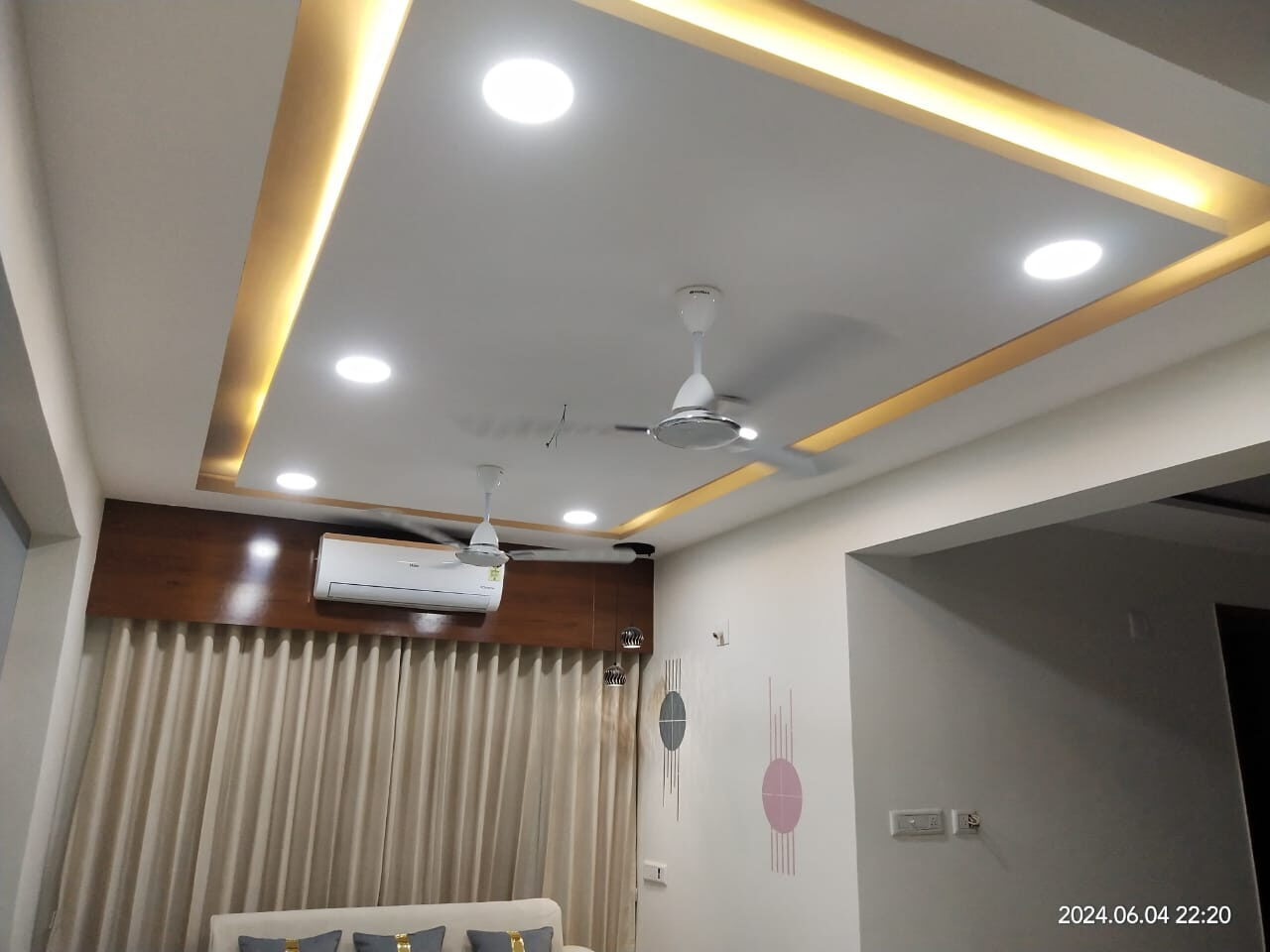 3 Beds and 3 Baths For Sale in Gandhinagar.