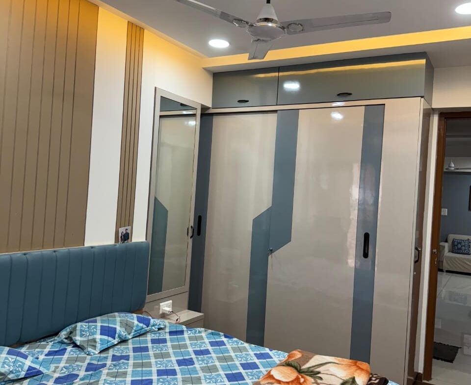 3 Beds and 3 Baths For Sale in Gandhinagar.