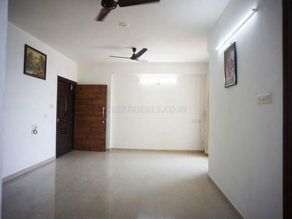 3 Beds and 3 Baths For Rent in Ahmedabad.