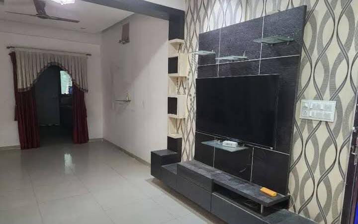 2 Beds and 2 Baths For Rent in Ahmedabad