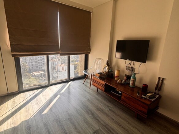 3 Beds and 3 Baths available For Rent in Mumbai.