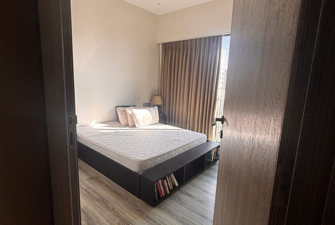 3 Beds and 3 Baths available For Rent in Mumbai.