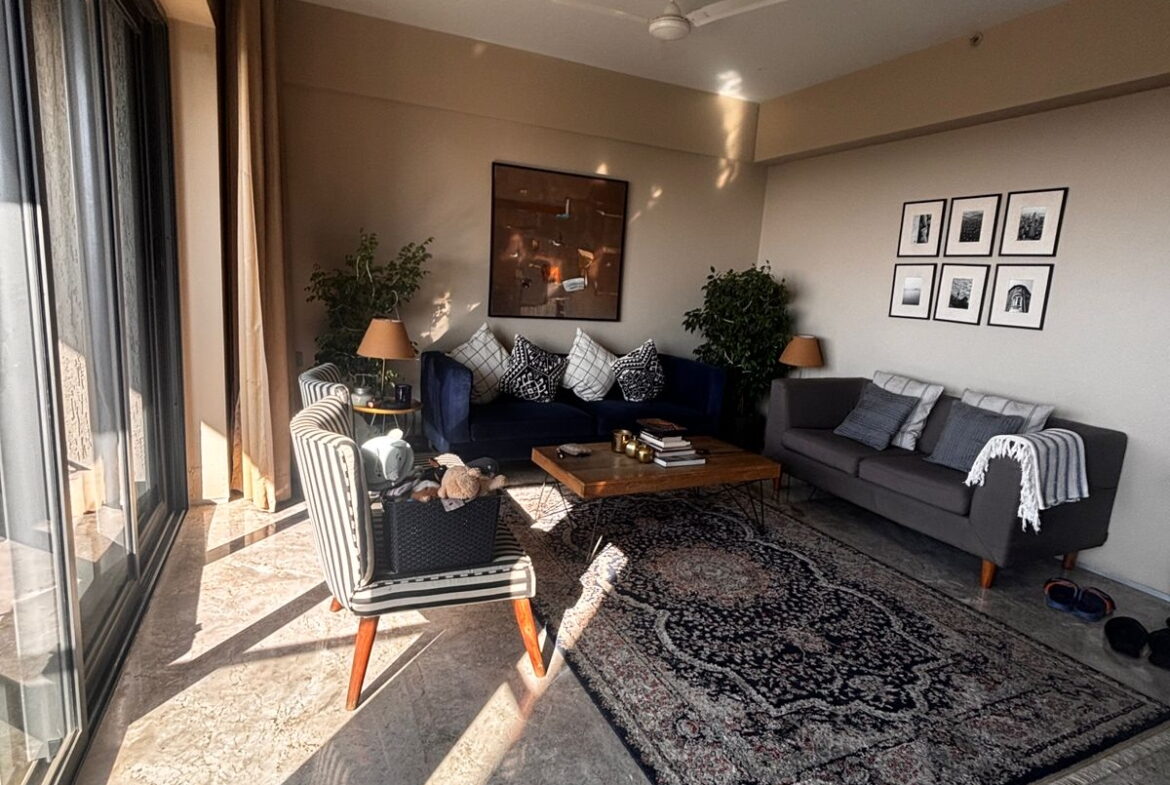 3 Beds and 3 Baths available For Rent in Mumbai.