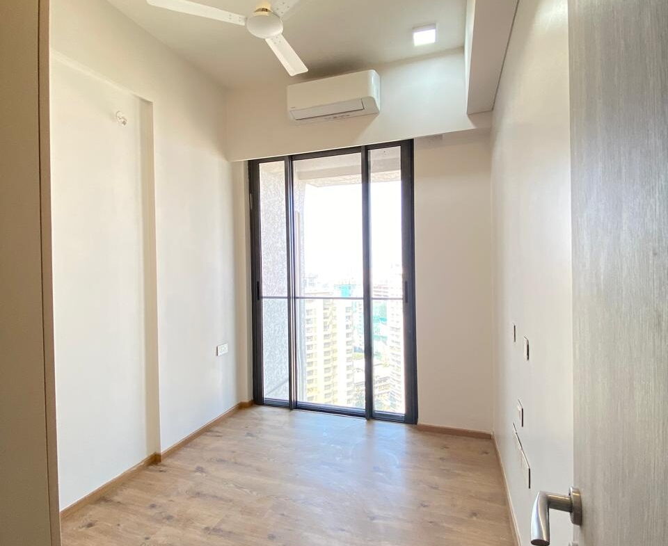 3 Beds and 3 Baths For Rent in Mumbai.
