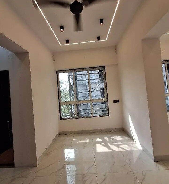 1 Bed and 1 Bath for Sale in Mumbai.