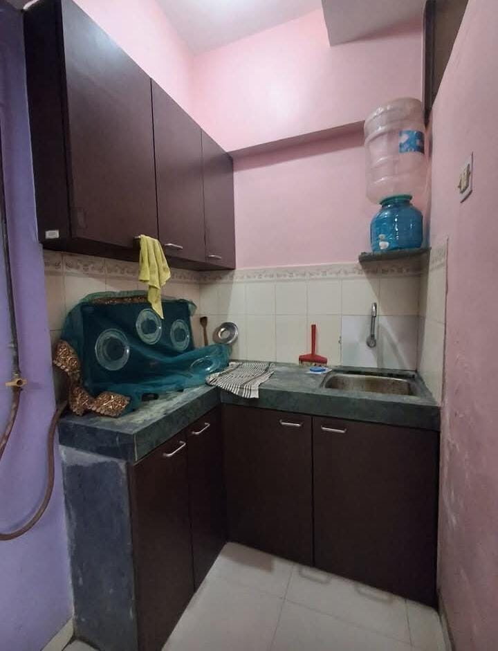 1 Room kitchen for Sale in Mumbai.