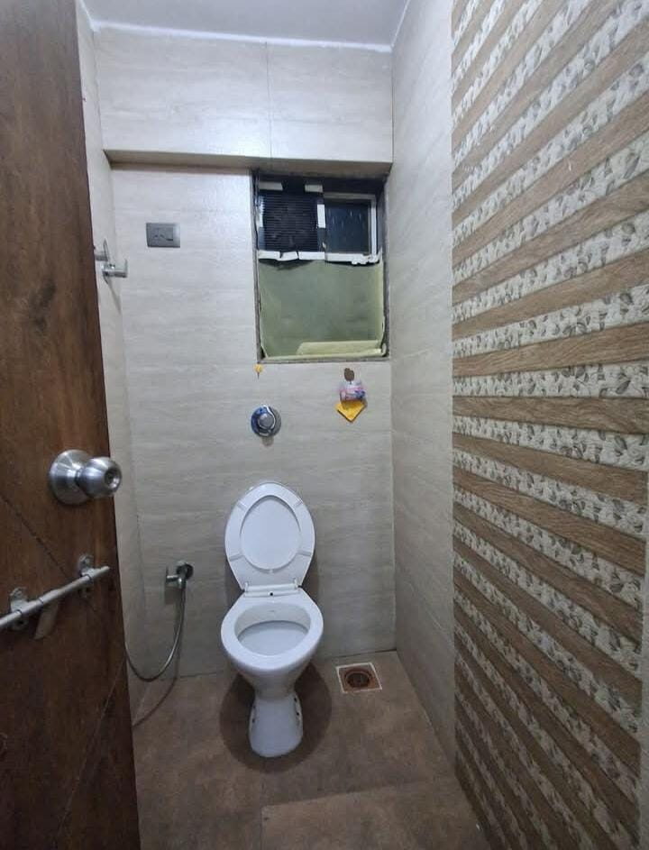 1 Bed and 1 Bath For Rent in Mumbai.