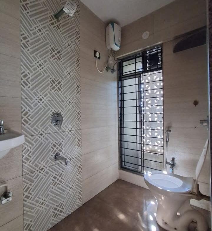 1 Bed and 1 Bath For Rent in Mumbai.