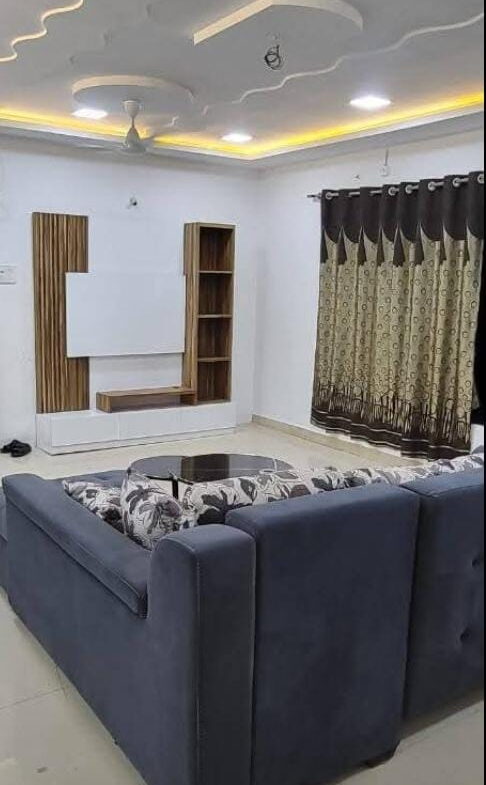 2 Beds and 2 Baths For Rent in Mumbai.