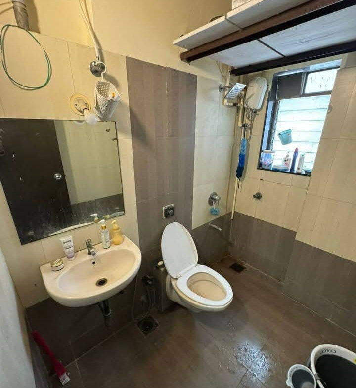 2 Beds and 2 Baths For Rent in Mumbai.