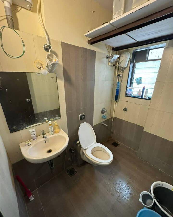 2 Beds and 2 Baths For Rent in Mumbai.