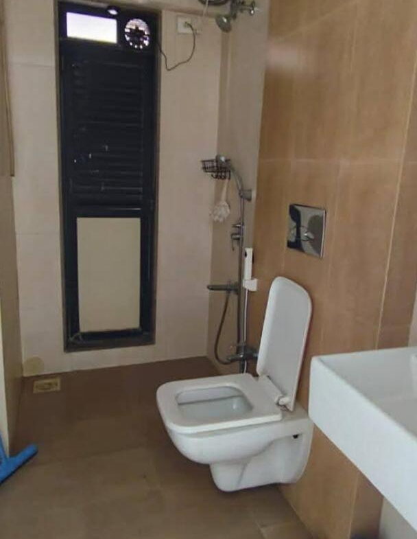 3 Beds And 3 Baths For Rent in Mumbai.
