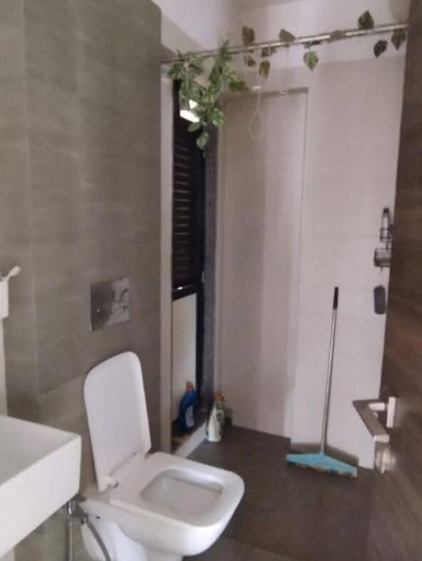 3 Beds And 3 Baths For Rent in Mumbai.