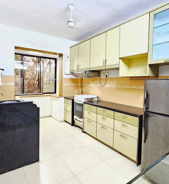 3 Beds and 3 Baths For Rent in Mumbai.