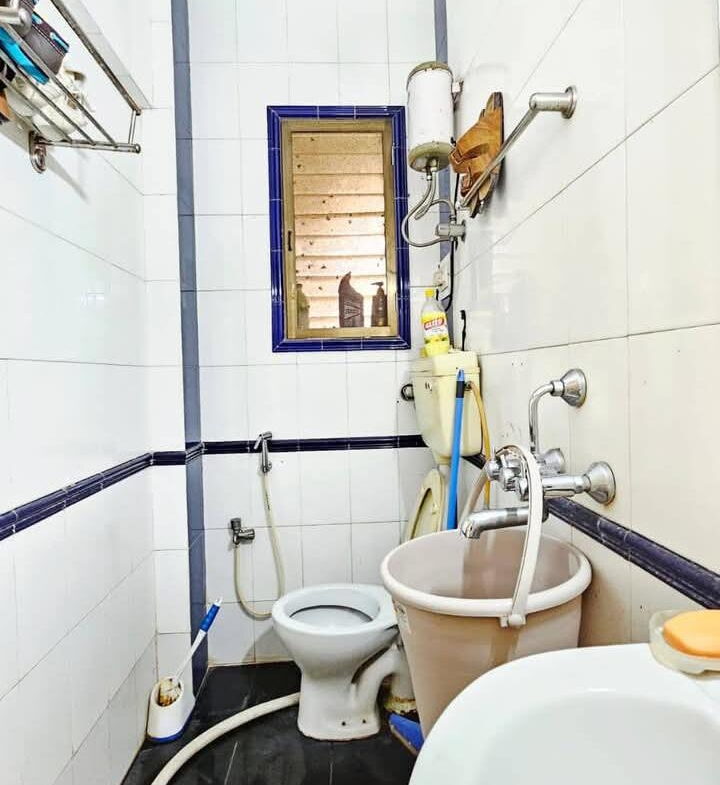 1 Bed and 1 Bath for Rent in Mumbai.