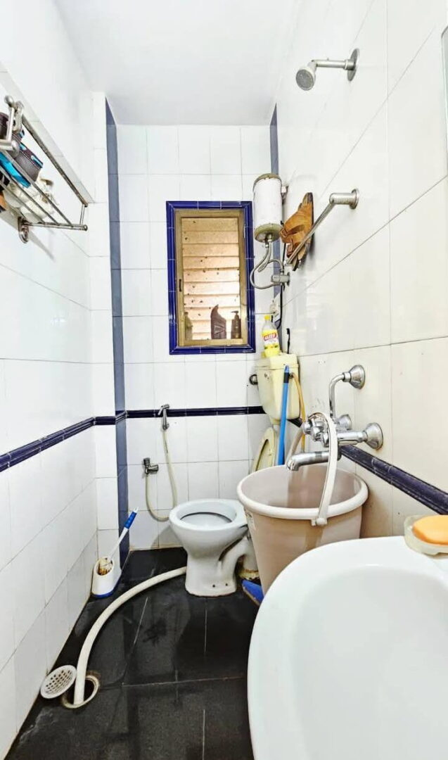 1 Bed and 1 Bath for Rent in Mumbai.