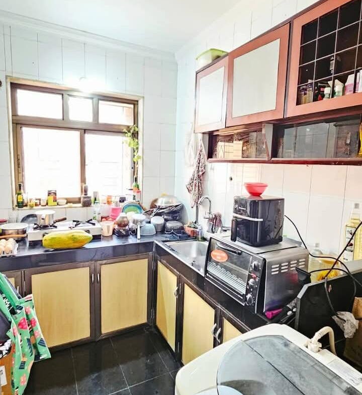 1 Bed and 1 Bath for Rent in Mumbai.