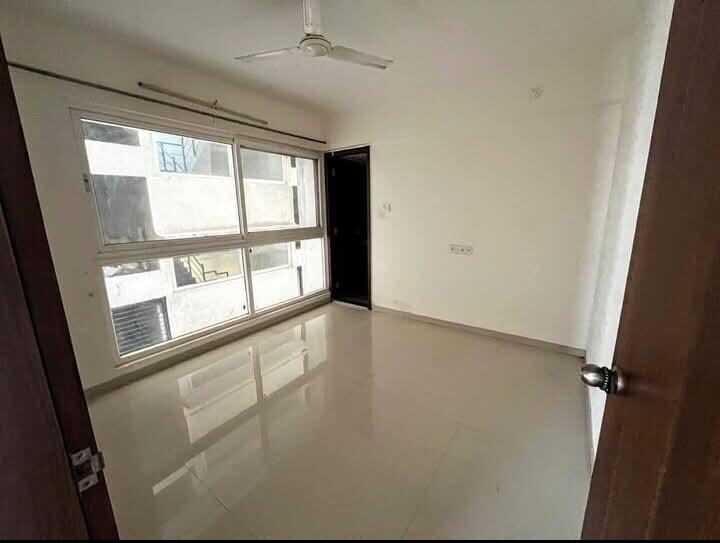 3 Beds and 3 Baths For Rent in Pune.
